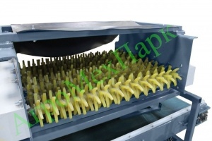 Оборудование для отбивки от земли овощей: картофеля, лука, моркови, свеклы