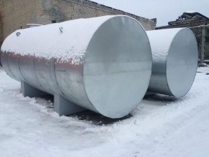 Металлическая ёмкость для хранения масла