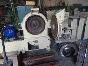 Дезинтегратор Сахарная мельница Рекорд Record Nagema для размола сахара, какао