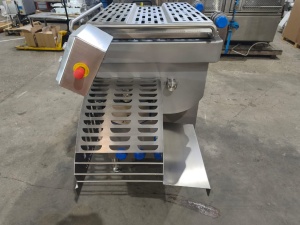 Фаршемешалка