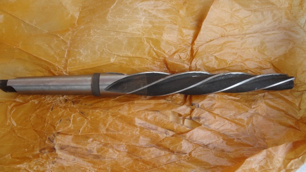 Развертка котельная машинная 19х28 Р18 КМ3 СССР