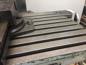 Универсальный фрезерный станок Maho MH 600 P