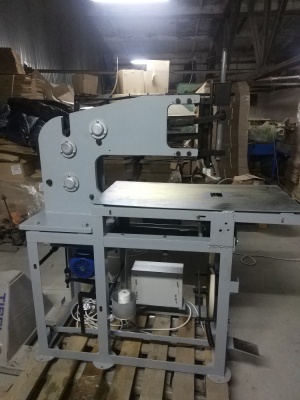 Машина для пиковки матрацев ДМН-68 (пиковочная)