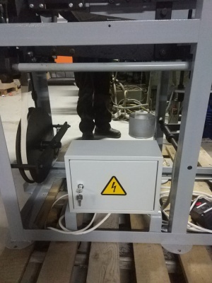 Машина для пиковки матрацев ДМН-68 (пиковочная)