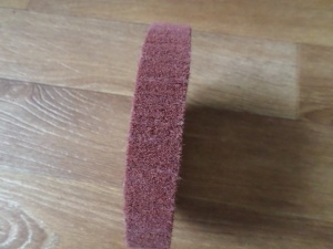 Шлифовальный диск SCOTCH BRITE 200x30x30, P260