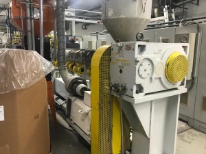 In-line линия с формовкой Illig RDM 70 KB и экструдером Battenfeld 120мм 1997 года