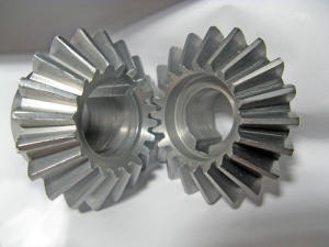 Конические шестерни с прямым и круговым зубом по вашим чертежам! Вал шестерня! А также любой конический не стандарт