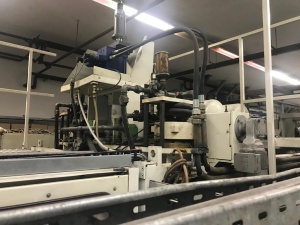 In-line линия с формовкой Illig RDM 70 KB и экструдером Battenfeld 120мм 1997 года