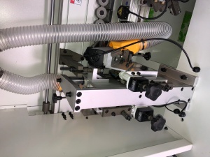 Станок для облицовывания кромок мебельных деталей WoodTec EdgeMatic 500 FC