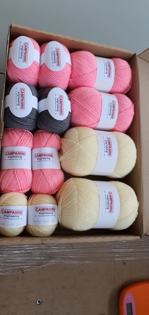 Клубкомотальные машины и оборудование для пряжи для ручного вязания