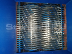 Двухвальный шредер для пластика, резины, древесины, бумаги, стекла ДШВ-500