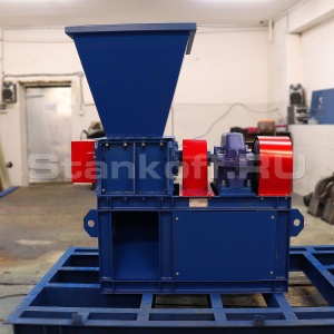 Двухвальный шредер для пластика, резины, древесины, бумаги, стекла ДШВ-500