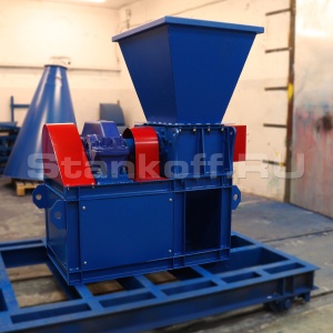 Двухвальный шредер для пластика, резины, древесины, бумаги, стекла ДШВ-500