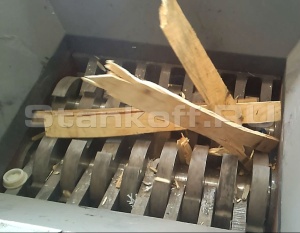 Двухвальный шредер для пластика, резины, древесины, бумаги, стекла ДШВ-мини 400