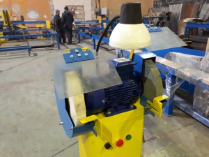 Промышленный заточный станок Мастер 2.2 кВт