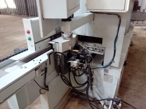 Кромкооблицовочный станок Brandt KDF630