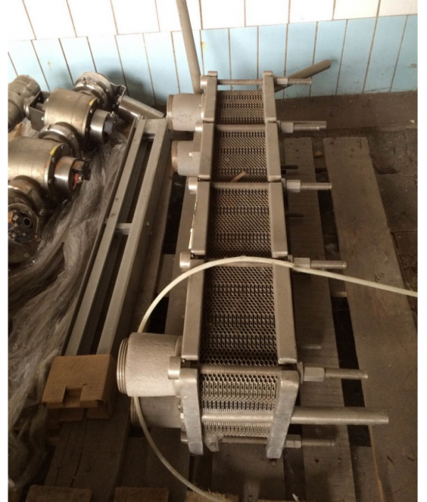 Теплообменник пластинчатый APV H17