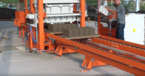 Вибропресс для производства тротуарной плитки, бордюров SUMAB S 200 (Швеция)