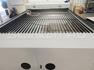 Лазерный гравировальный станок с ЧПУ LM 2030 PRO OPEN 600W