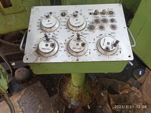 6М13ГН-1 Станок вертикально-фрезерный с ЧПУ