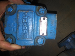 Лопастной насос Vickers ® 2520V14A8-11DD22/2520V14A8 1DD 20 282