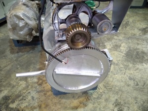 Двухкаскадный гранулятор для мягкого пластика