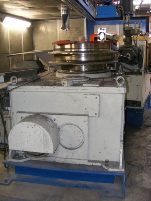 Линия холодной прокатки с автоматическим вертикальным намотчиком