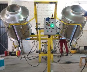 Оборудование для изготовления пластиковых объёмных изделии, ёмкостей (Россия)