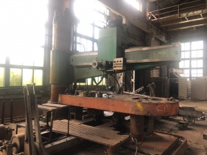 Радиально-сверлильный станок 2А587