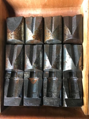 Губки,обоймы и приспособления для разрывной машины Р-100,МР-100,ИР-100, МР-200,ИР-200