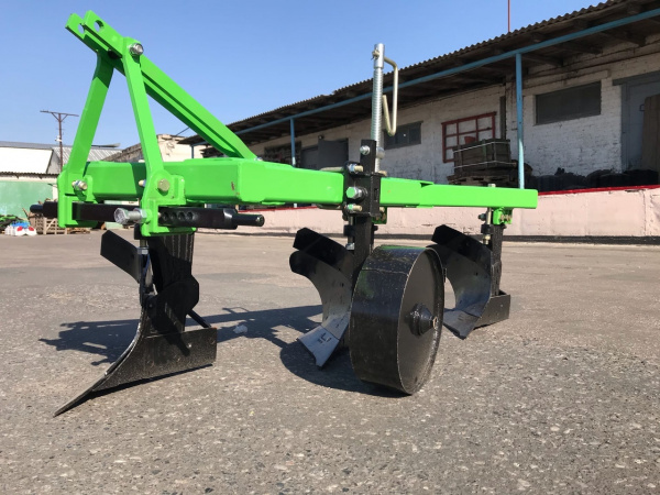 Плуг отвальный навесной ПЛНМ 3х и 5ти корпусной, с углоснимом