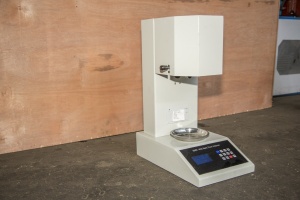 Измеритель текучести расплава XNR-400 B