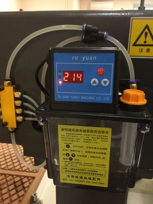 Фрезерный станок ЧПУ по дереву с автосменой инструмента