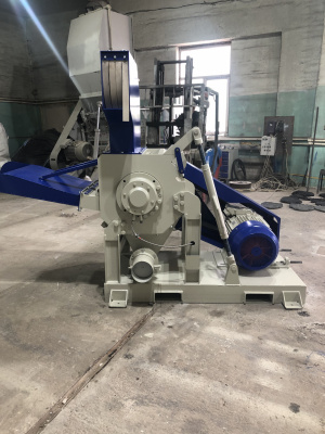 Специализированная дробилка под профиль ПВХ, 600кг/ч