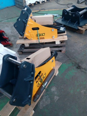 Гидромолот на экскаватор погрузчик