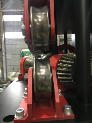 Станок для правки труб