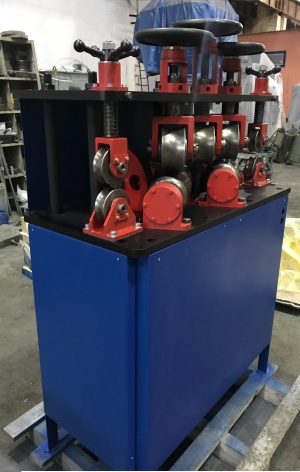 Станок для правки труб