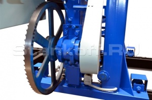 Самоходная ленточная пилорама с электромеханическим бесступенчатым приводом Байкал УЛПГ-82