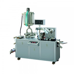 Блистерную машину для упаковки жидких продуктов MN-82