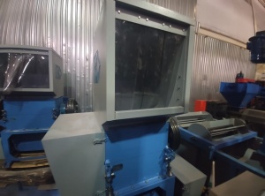 Моющая дробилка для пластика 600-DMS