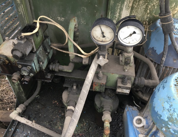 Гидростанция 2АМГЛ48-85 ( насосная установка)