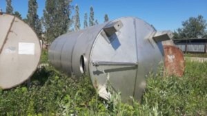 Емкость нержавеющая, объем -20 куб. м., вертикальная инв 868