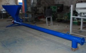 Шнековый транспортер для зерна