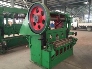 Пресс для перфорации листа