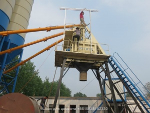 Шнековый конвейер для подачи цемента