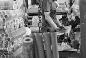 Универсальный станок для перемотки бобин, рулонов