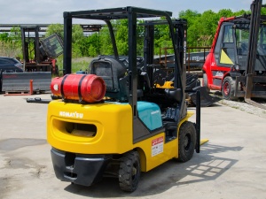 Вилочный погрузчик Komatsu FG18T-16