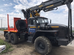 Лесовоз Урал 2026 с манипулятором Лизинг Госсубсидия