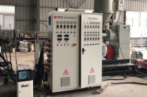 Экструзионная трубная линия производства трубы ПНД