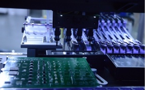 Автоматический установщик smd компонентов 460